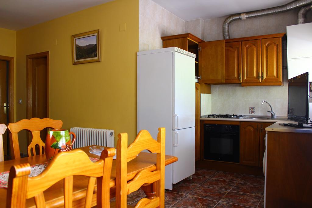 Residencial Los Robles Arroyo Frio Zimmer foto